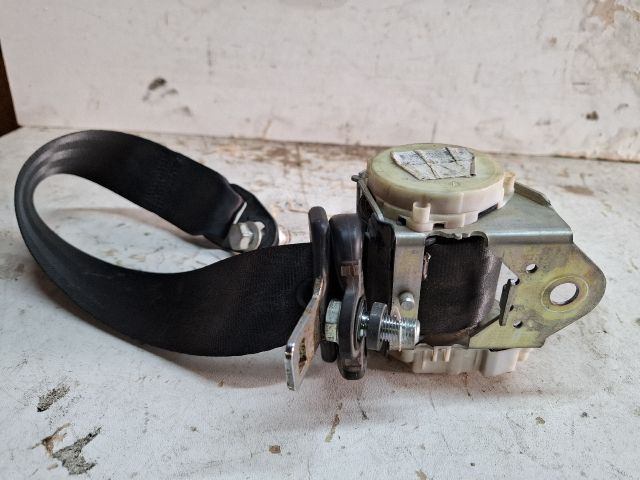 bontott ALFA ROMEO GIULIETTA Bal hátsó Biztonsági Öv