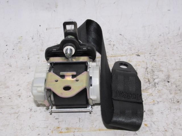 bontott ALFA ROMEO GIULIETTA Bal hátsó Biztonsági Öv