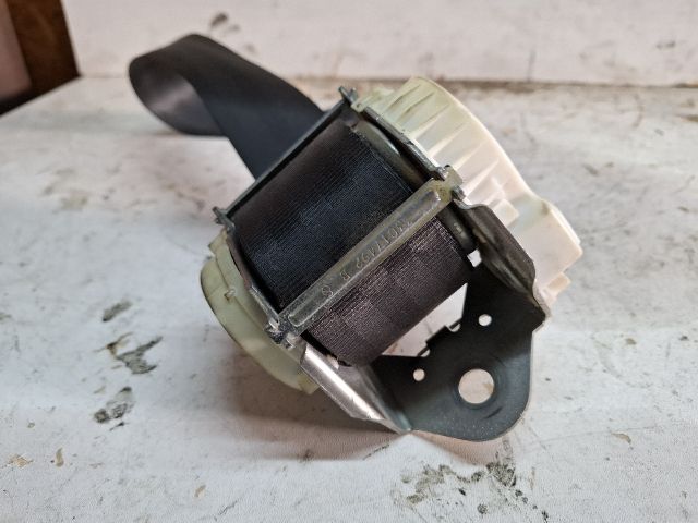 bontott ALFA ROMEO GIULIETTA Bal hátsó Biztonsági Öv