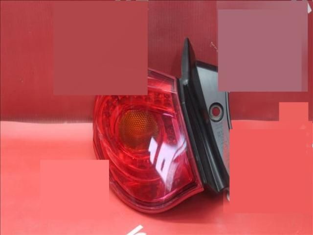 bontott ALFA ROMEO GIULIETTA Bal Hátsó Lámpa