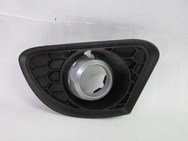 bontott ALFA ROMEO GIULIETTA Bal Ködzárófény Keret