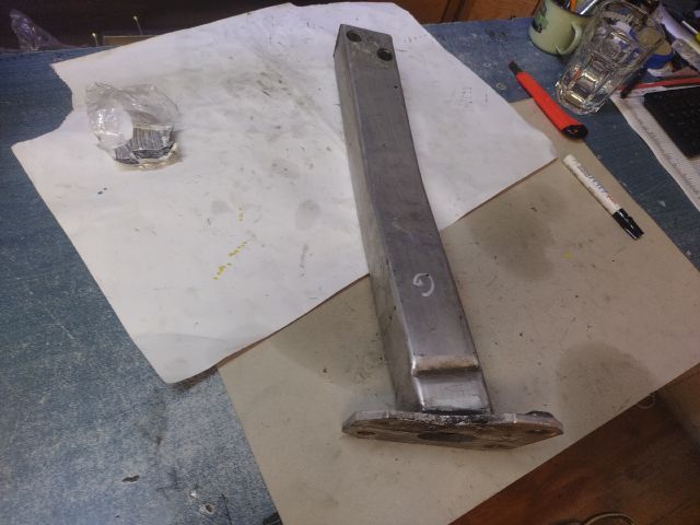 bontott ALFA ROMEO GIULIETTA Bal Lökhárító Tartó Nyúlványvég