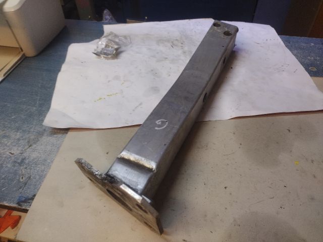 bontott ALFA ROMEO GIULIETTA Bal Lökhárító Tartó Nyúlványvég