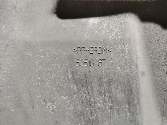 bontott ALFA ROMEO GIULIETTA Bal Motorburkolat