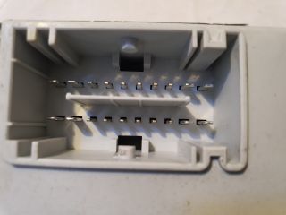 bontott ALFA ROMEO GIULIETTA Biztosítéktábla Utastér