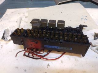 bontott ALFA ROMEO GIULIETTA Biztosítéktábla Utastér