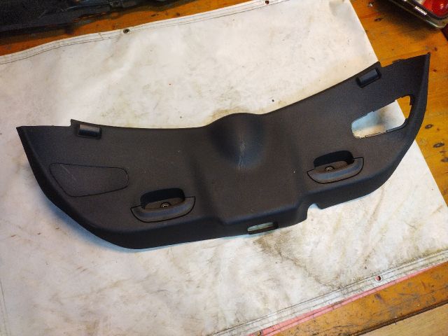 bontott ALFA ROMEO GIULIETTA Csomagtérajtó Burkolat (Részeivel)