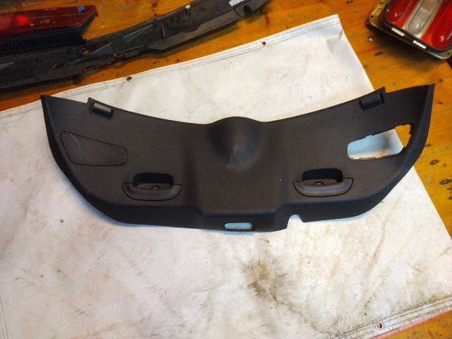 bontott ALFA ROMEO GIULIETTA Csomagtérajtó Burkolat (Részeivel)