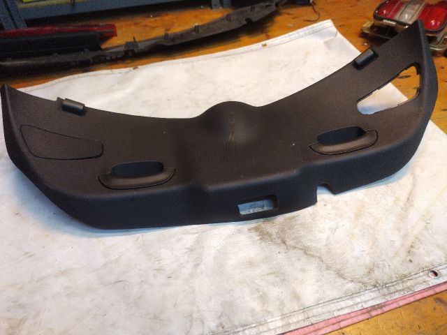 bontott ALFA ROMEO GIULIETTA Csomagtérajtó Burkolat (Részeivel)