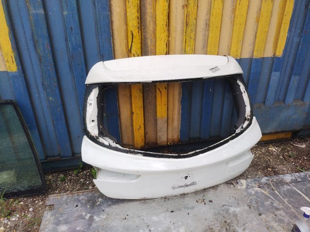 bontott ALFA ROMEO GIULIETTA Csomagtérajtó (Üres lemez)