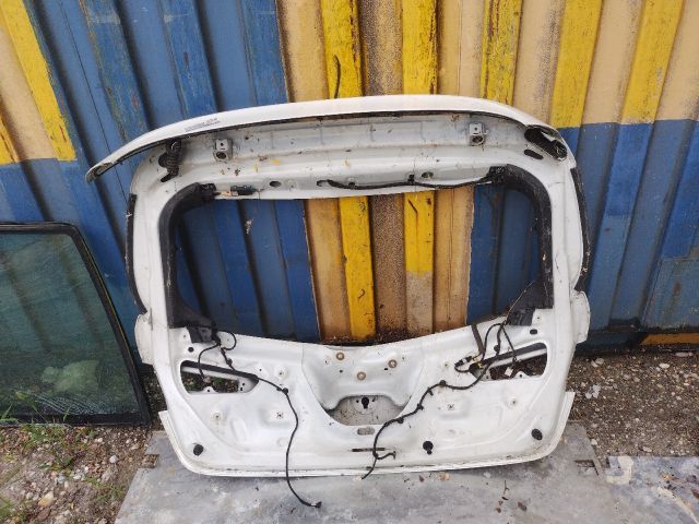 bontott ALFA ROMEO GIULIETTA Csomagtérajtó (Üres lemez)