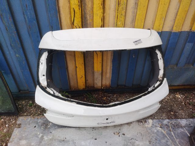 bontott ALFA ROMEO GIULIETTA Csomagtérajtó (Üres lemez)