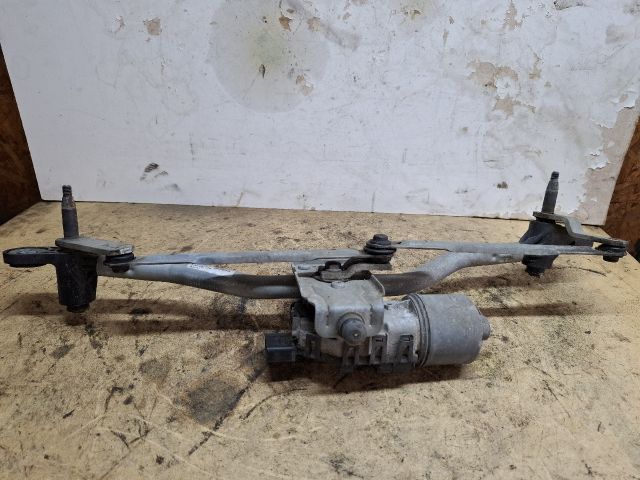 bontott ALFA ROMEO GIULIETTA Első Ablaktörlő Szerkezet Motorral