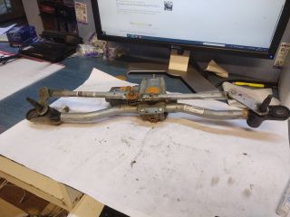 bontott ALFA ROMEO GIULIETTA Első Ablaktörlő Szerkezet Motorral