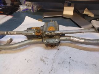 bontott ALFA ROMEO GIULIETTA Első Ablaktörlő Szerkezet Motorral