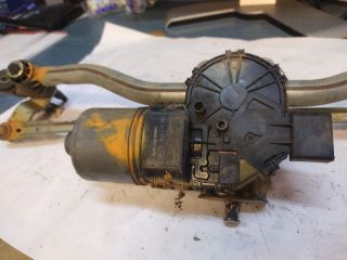 bontott ALFA ROMEO GIULIETTA Első Ablaktörlő Szerkezet Motorral