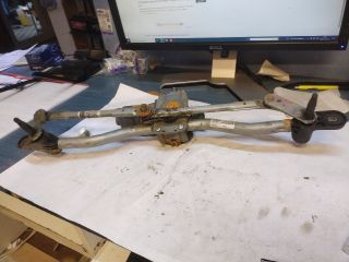 bontott ALFA ROMEO GIULIETTA Első Ablaktörlő Szerkezet Motorral