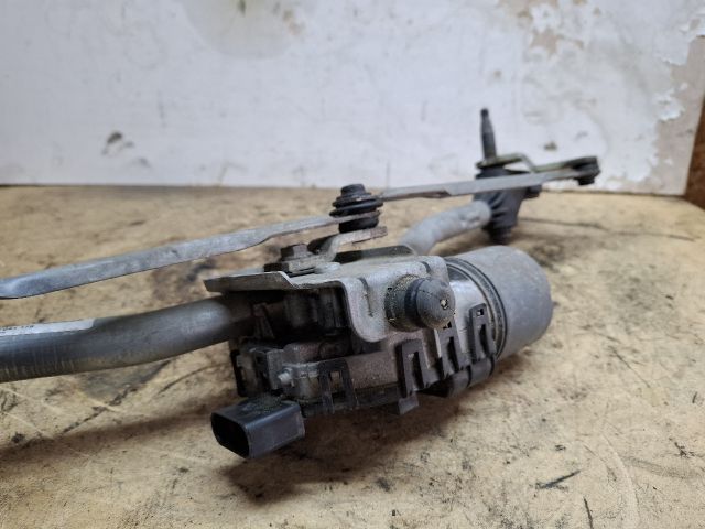 bontott ALFA ROMEO GIULIETTA Első Ablaktörlő Szerkezet Motorral