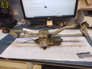 bontott ALFA ROMEO GIULIETTA Első Ablaktörlő Szerkezet Motorral