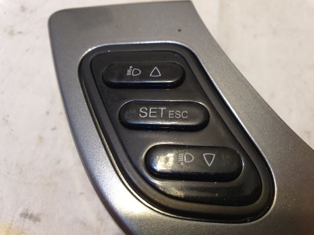 bontott ALFA ROMEO GIULIETTA Fényszórómagasság Állító Kapcsoló