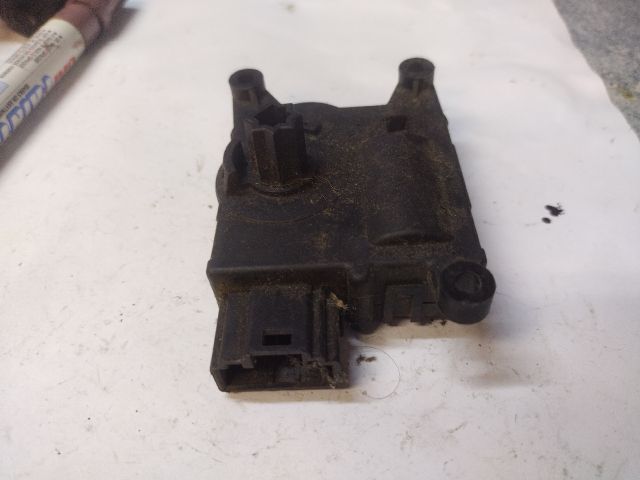 bontott ALFA ROMEO GIULIETTA Fűtés Állító Motor