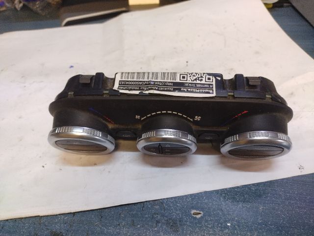 bontott ALFA ROMEO GIULIETTA Fűtéskapcsoló (digit klímás)