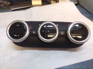 bontott ALFA ROMEO GIULIETTA Fűtéskapcsoló (digit klímás)