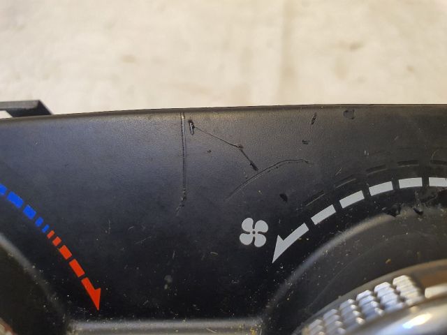 bontott ALFA ROMEO GIULIETTA Fűtéskapcsoló (digit klímás)