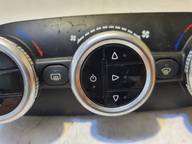 bontott ALFA ROMEO GIULIETTA Fűtéskapcsoló (digit klímás)