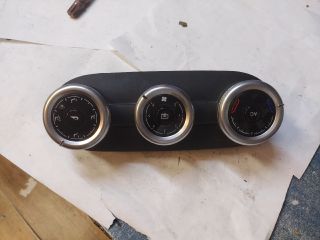 bontott ALFA ROMEO GIULIETTA Fűtéskapcsoló (digit klímás)