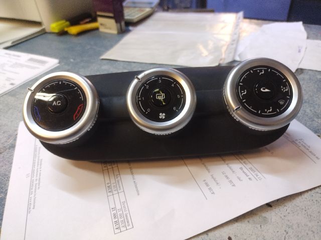 bontott ALFA ROMEO GIULIETTA Fűtéskapcsoló (manuális klímás)