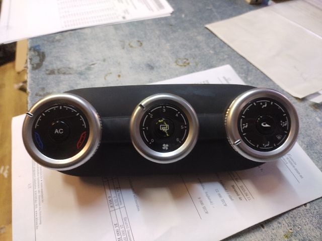 bontott ALFA ROMEO GIULIETTA Fűtéskapcsoló (manuális klímás)