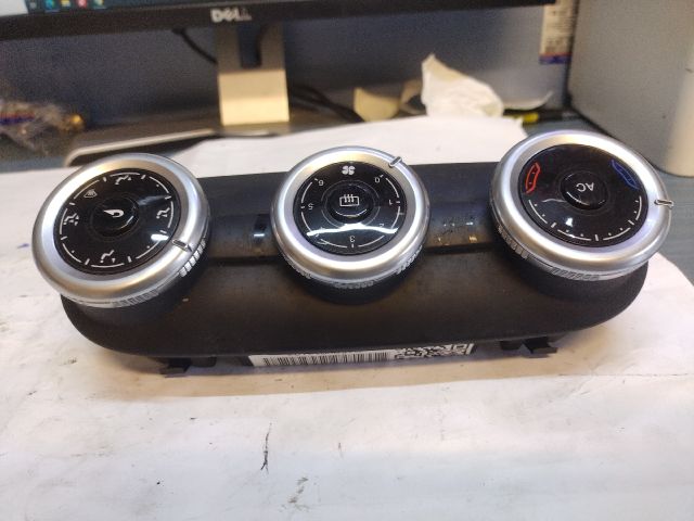 bontott ALFA ROMEO GIULIETTA Fűtéskapcsoló (manuális klímás)