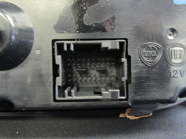 bontott ALFA ROMEO GIULIETTA Fűtéskapcsoló