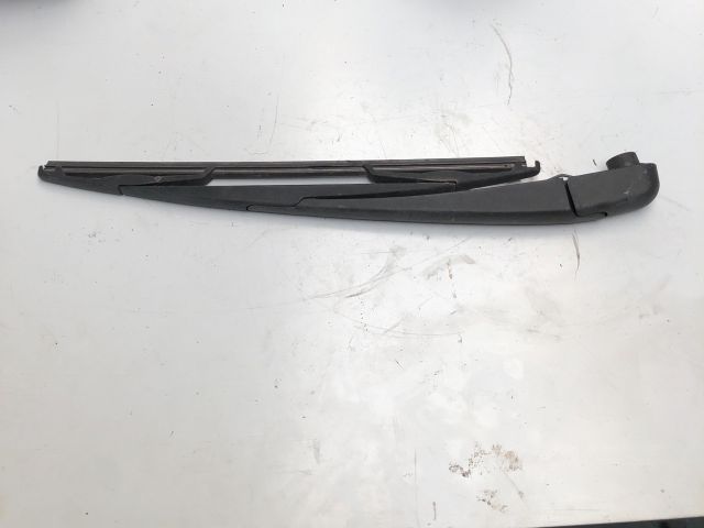 bontott ALFA ROMEO GIULIETTA Hátsó Ablaktörlő Kar