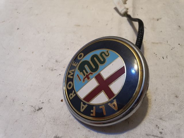 bontott ALFA ROMEO GIULIETTA Hátsó Embléma