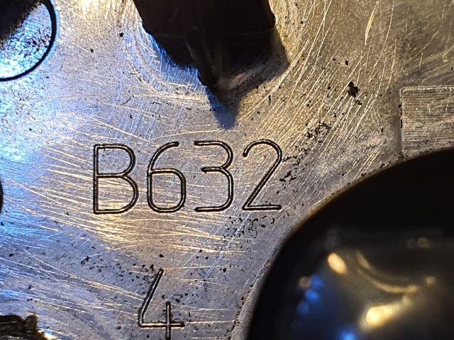 bontott ALFA ROMEO GIULIETTA Hátsó Embléma