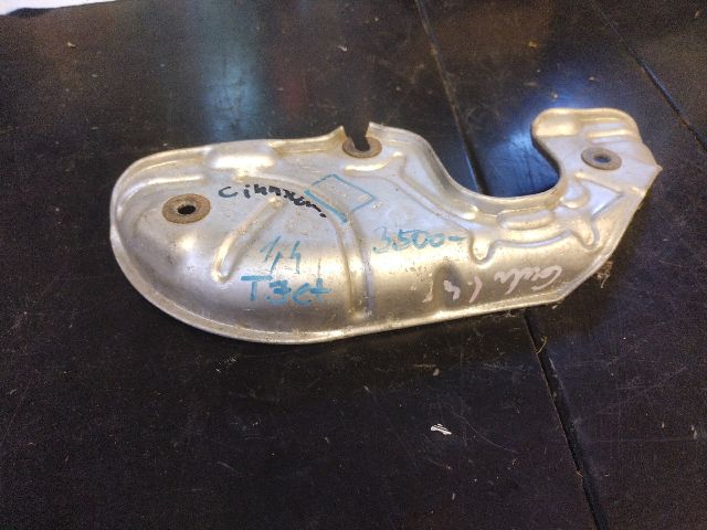 bontott ALFA ROMEO GIULIETTA Hátsó Kipufogó Dob Hővédő Lemez