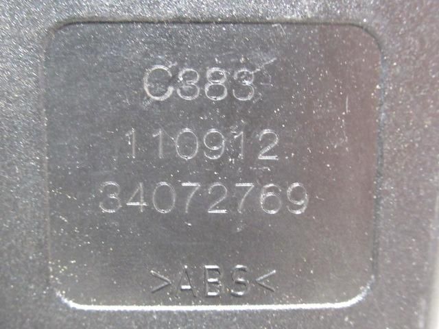 bontott ALFA ROMEO GIULIETTA Hátsó középső Biztonsági Öv Csat