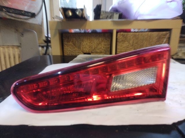 bontott ALFA ROMEO GIULIETTA Jobb Belső Hátsó Lámpa