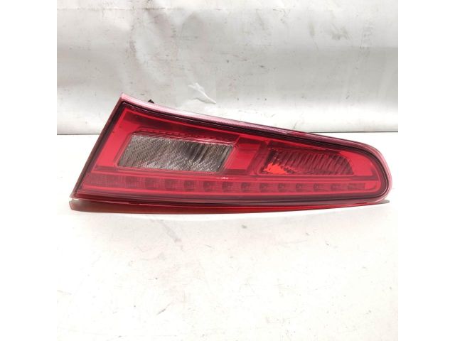 bontott ALFA ROMEO GIULIETTA Jobb Belső Hátsó Lámpa