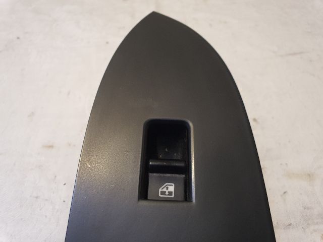 bontott ALFA ROMEO GIULIETTA Jobb első Ablakemelő Kapcsoló