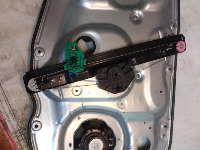 bontott ALFA ROMEO GIULIETTA Jobb első Ablakemelő Szerkezet (Elektromos)