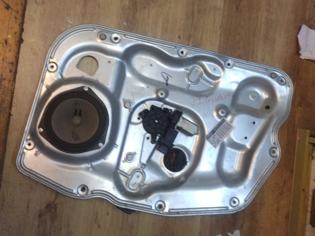 bontott ALFA ROMEO GIULIETTA Jobb első Ablakemelő Szerkezet (Elektromos)