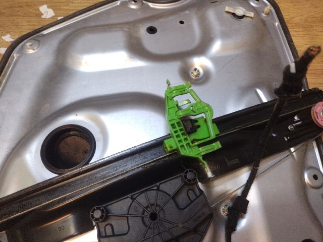 bontott ALFA ROMEO GIULIETTA Jobb első Ablakemelő Szerkezet (Mechanikus)