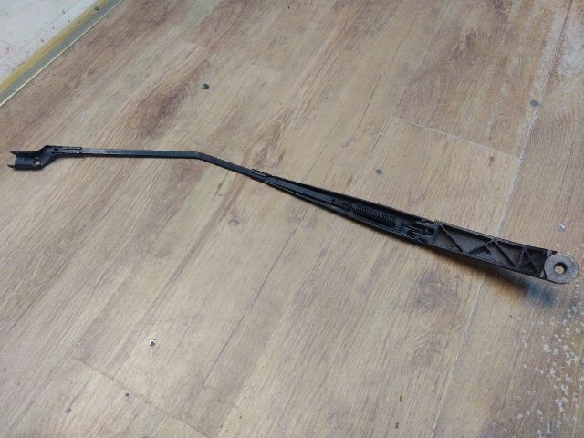 bontott ALFA ROMEO GIULIETTA Jobb első Ablaktörlő Kar