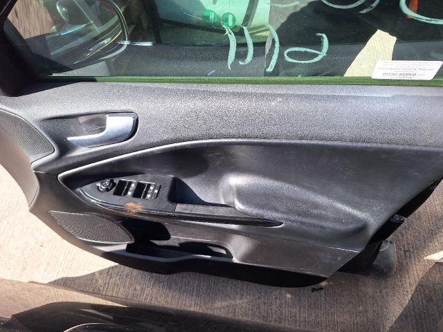 bontott ALFA ROMEO GIULIETTA Jobb első Ajtó (Részeivel)