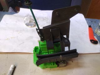 bontott ALFA ROMEO GIULIETTA Jobb első Ajtózár