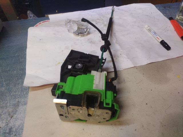 bontott ALFA ROMEO GIULIETTA Jobb első Ajtózár