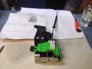 bontott ALFA ROMEO GIULIETTA Jobb első Ajtózár